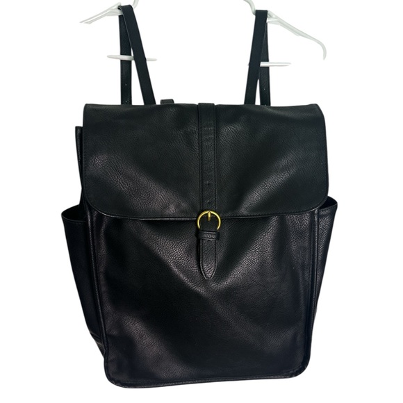 Universal Thread Handbags - NWOT Women’s Universal Thread Black Faux Leather Backpack